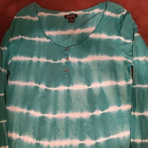 Lucky brand women's tie dye henley shirt